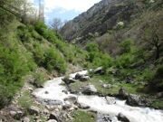  Uzbekistan Mountains. trekking to Aksarsay waterfall