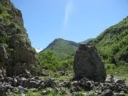 Uzbekistan. trekking to Aksarsay waterfall 